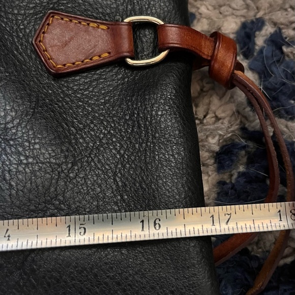 Dooney & Bourke Black Leather Tote Bag - Picture 13 of 15